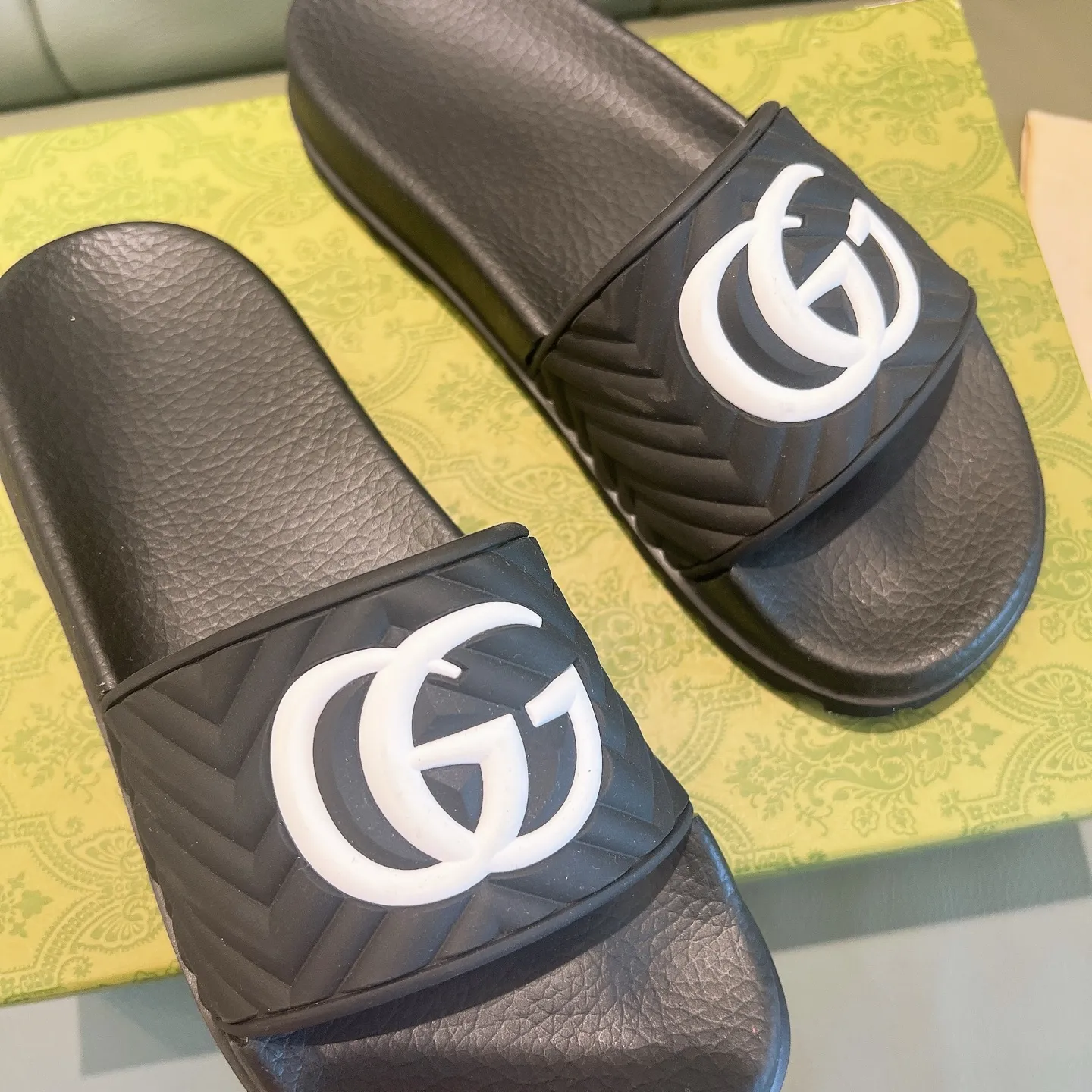 Men's Men's Shoes 130🐮🐮Gucci Gucci Slippers Gucci 2024 latest beach sandals slippers Original molding double G LOGO Original molding consistent Outsole: Men's Men's Shoes u double-layer outsole Size: 35-46